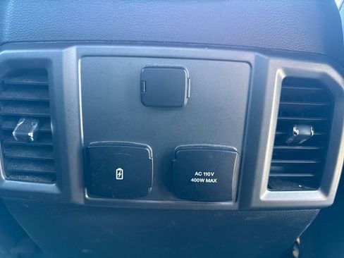 Used 2018 Ford F150 XLT w/ Equipment Group 302A Luxury image 20