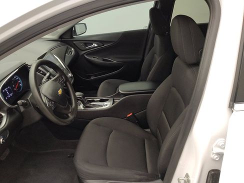 Used 2024 Chevrolet Malibu LS FWD image 17