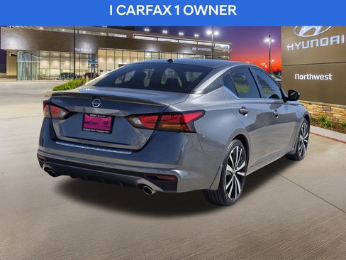 Used 2022 Nissan Altima 2.5 SR image 7