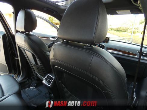 Used 2018 Audi Q3 2.0T Premium Plus w/ Premium Plus Package AWD/4WD image 42
