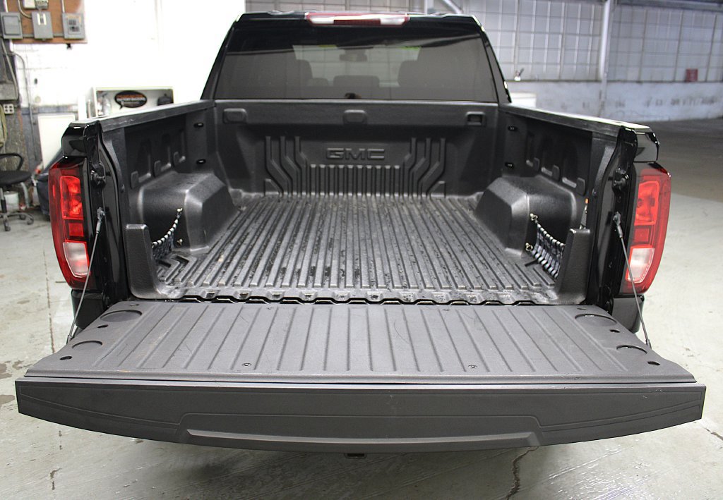 Used 2023 GMC Sierra 1500 SLE AWD/4WD image 36