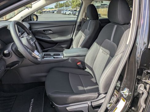 Used 2025 Nissan Sentra SV FWD image 23