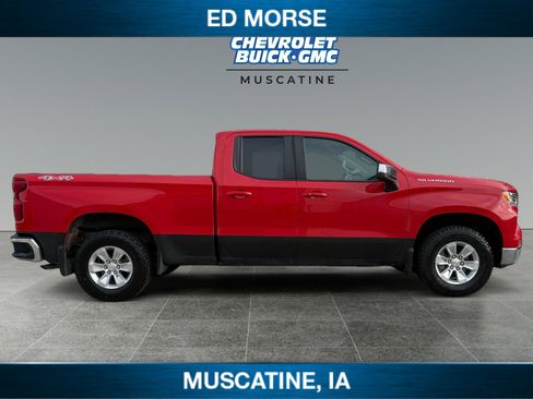 Used 2023 Chevrolet Silverado 1500 LT AWD/4WD image 6