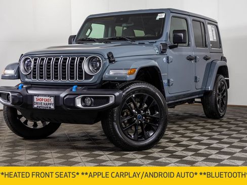 Used 2024 Jeep Wrangler Unlimited Sahara AWD/4WD image 2