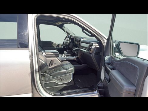 Used 2024 Ford F150 Platinum w/ Equipment Group 702A High AWD/4WD image 19
