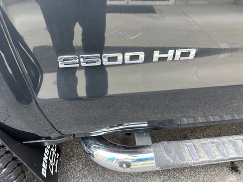 Used 2019 Chevrolet Silverado 2500 W/T w/ Snow Plow Prep Package AWD/4WD image 13