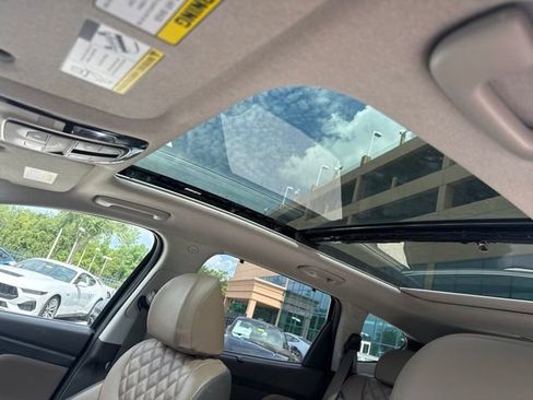 Used 2023 Hyundai Santa Fe Limited AWD/4WD image 15