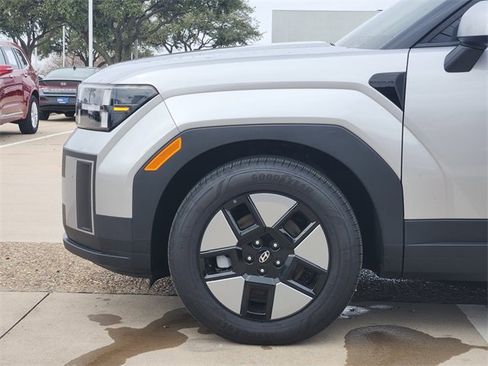 Certified 2025 Hyundai Santa Fe SEL image 6