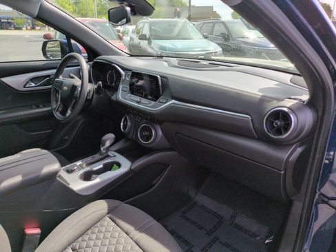 Used 2022 Chevrolet Blazer LT FWD image 50