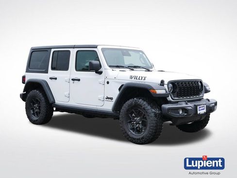 Used 2025 Jeep Wrangler Unlimited Sport AWD/4WD image 1