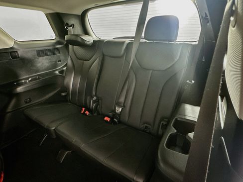 Used 2025 Hyundai Palisade SEL FWD image 30