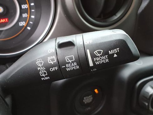 Used 2021 Jeep Wrangler Unlimited Sport AWD/4WD image 23