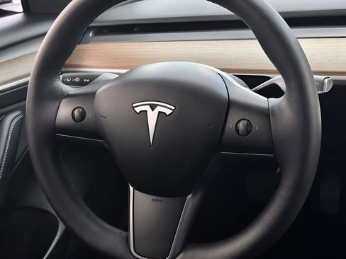 Used 2023 Tesla Model 3 Standard Range RWD image 15