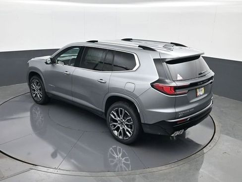 New 2026 GMC Acadia Denali Ultimate w/ LPO, Floor Liner Package AWD/4WD image 20