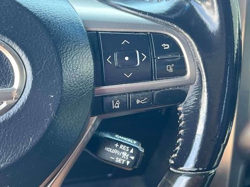 Used 2020 Lexus GX 460 Premium w/ Premium Package image 25