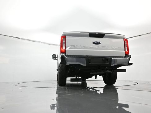 New 2026 Ford F250 XL w/ XL Chrome Package AWD/4WD image 44