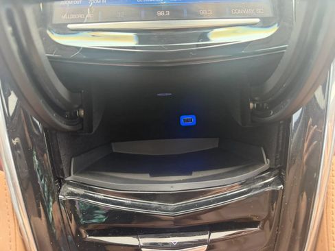 Used 2016 Cadillac Escalade Platinum AWD/4WD image 29