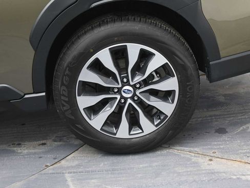 Used 2024 Subaru Outback Touring image 5