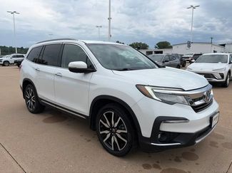 Used 2020 Honda Pilot Touring video 1