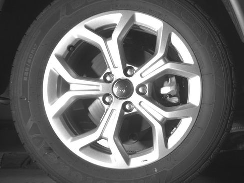 Used 2025 Jeep Compass Latitude image 15