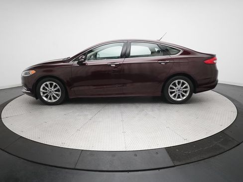 Used 2017 Ford Fusion SE w/ Fusion SE Technology Package FWD image 25