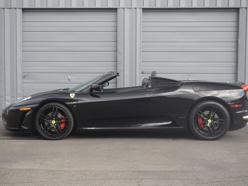Used 2006 Ferrari F430 Spider RWD image 2