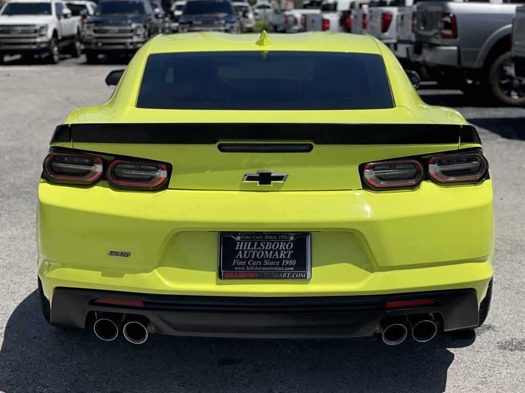 Used 2020 Chevrolet Camaro SS RWD image 19