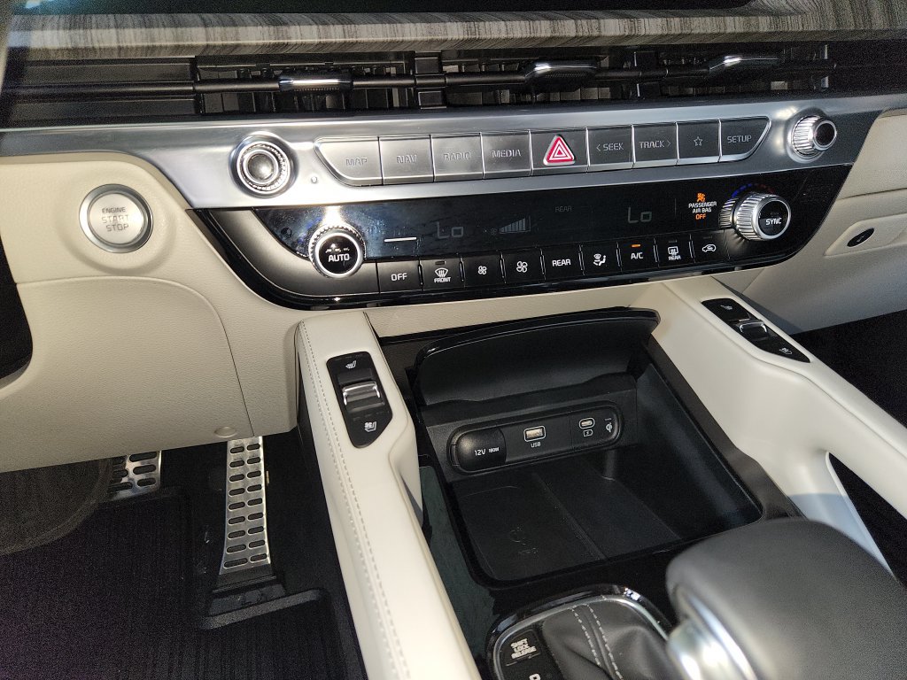 Used 2025 Kia Telluride SX FWD image 22