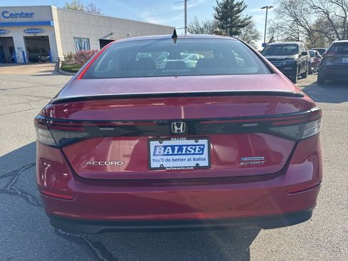 Used 2025 Honda Accord Sport image 7