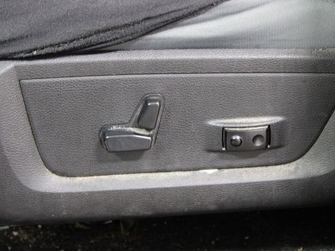 Used 2019 RAM 1500 Big Horn image 17