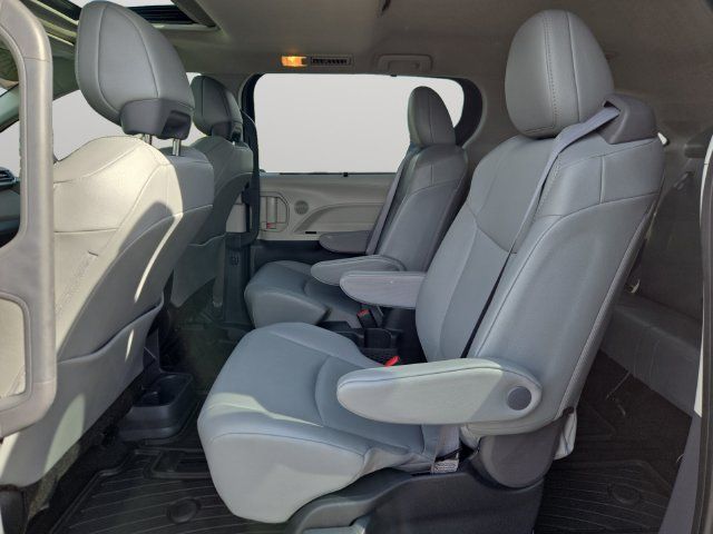 Certified 2024 Toyota Sienna XLE w/ XLE Plus Package AWD/4WD image 12