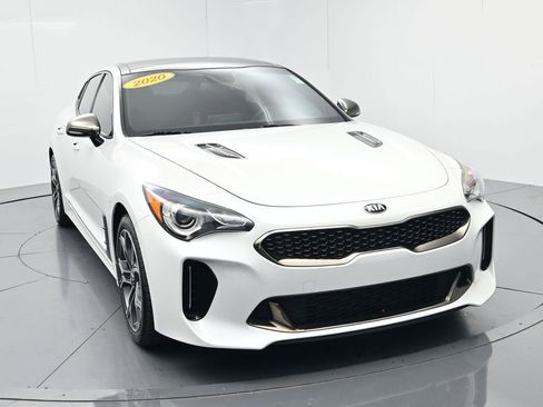 Used 2020 Kia Stinger GT-Line w/ Sun & Sound Package AWD/4WD image 2