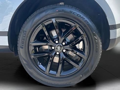 Certified 2026 Land Rover Range Rover Evoque S image 11