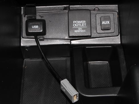 Used 2014 Honda CR-V LX image 16