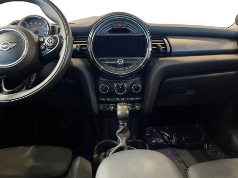 Used 2015 MINI Cooper S image 16