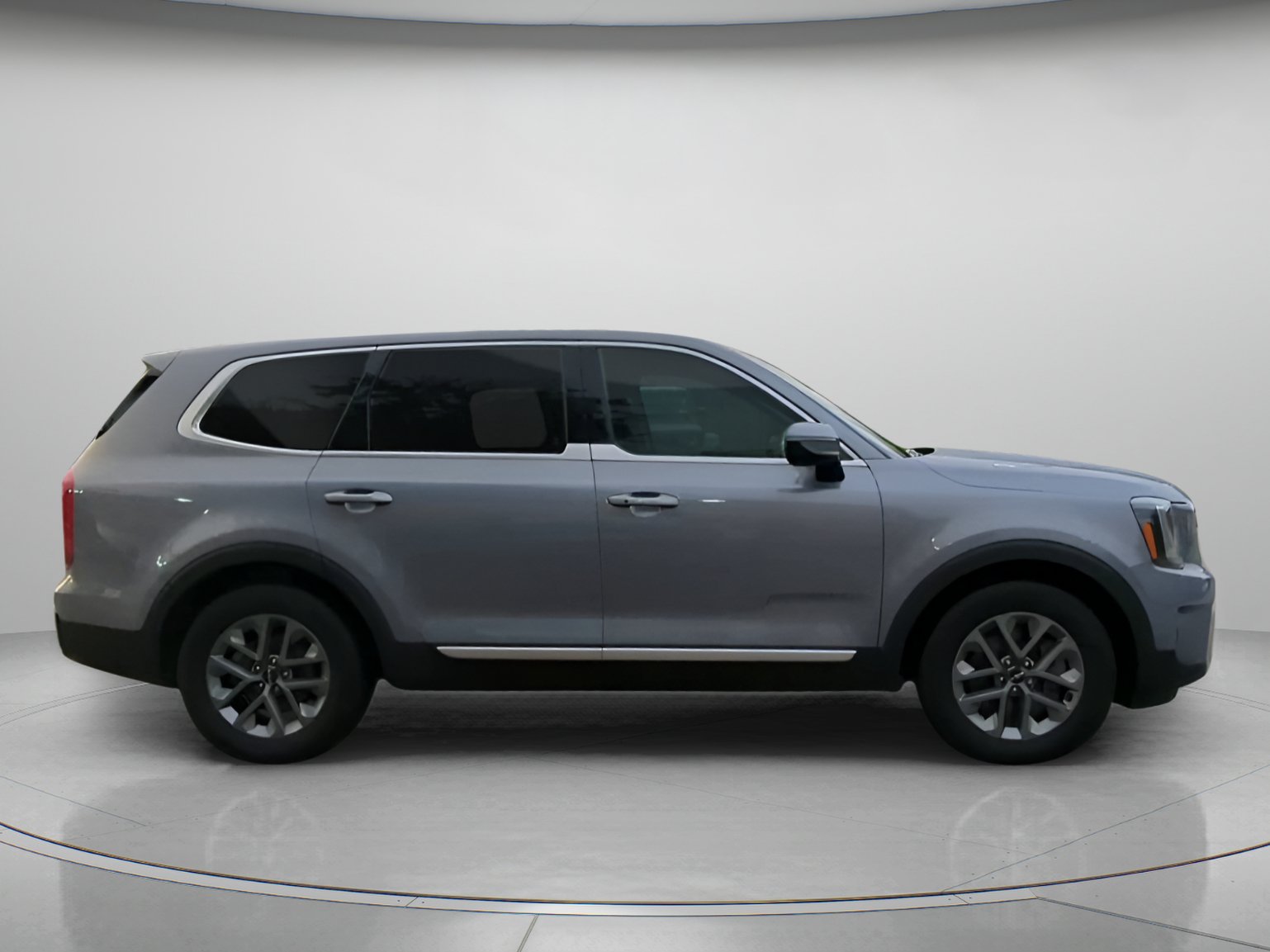 Used 2024 Kia Telluride LX AWD/4WD image 33