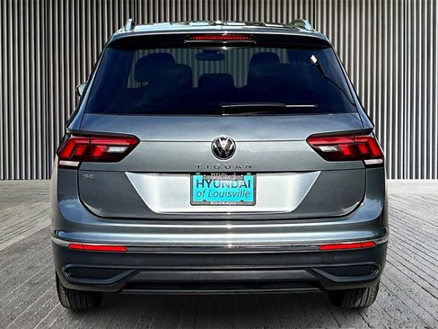 Used 2024 Volkswagen Tiguan SE image 4