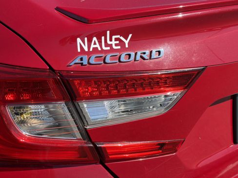 Used 2020 Honda Accord Sport image 30