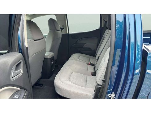 Used 2019 Chevrolet Colorado W/T w/ WT Convenience Package AWD/4WD image 11