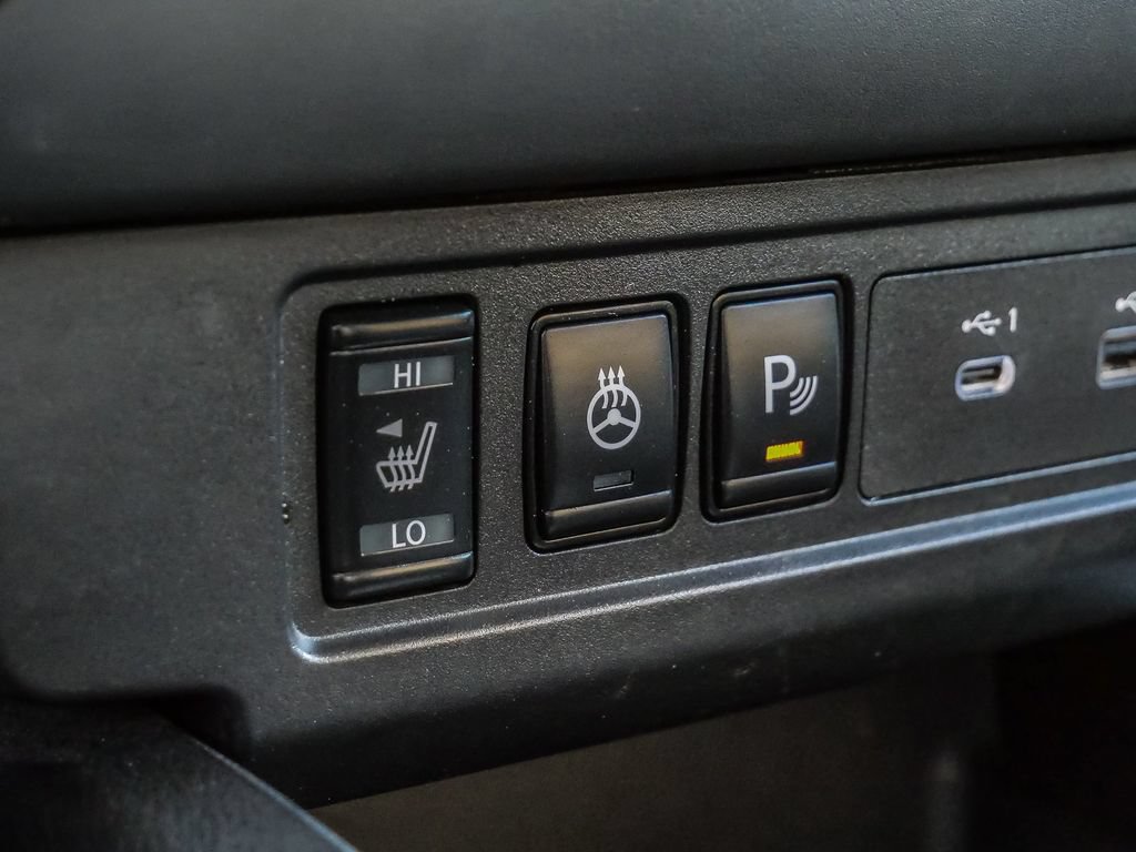 Used 2025 Nissan Frontier SV w/ SV Convenience Package AWD/4WD image 34