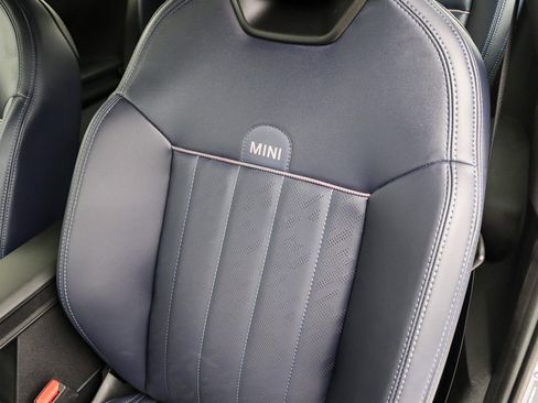 Used 2025 MINI Cooper S FWD image 27