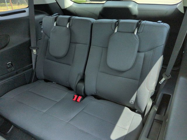New 2026 Ford Explorer Active RWD image 13