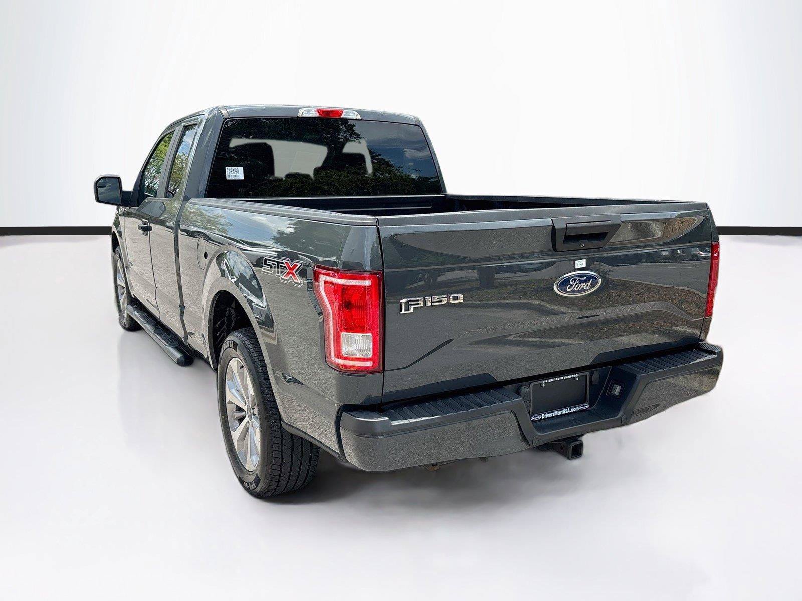Used 2017 Ford F150 XL w/ Equipment Group 101A Mid RWD image 5