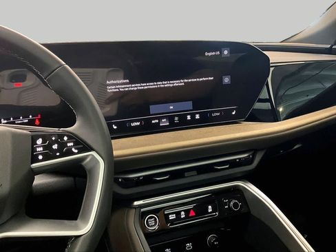 Certified 2025 Audi Q5 Premium AWD/4WD image 6