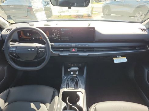 New 2026 Kia K4 EX FWD image 16