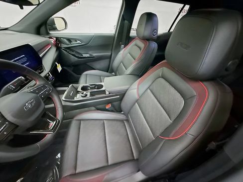 New 2026 Chevrolet Equinox RS w/ Convenience Package III FWD image 23