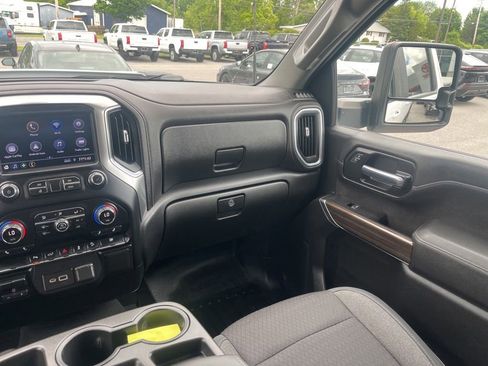 Used 2020 Chevrolet Silverado 2500 LT w/ All Star Edition AWD/4WD image 13