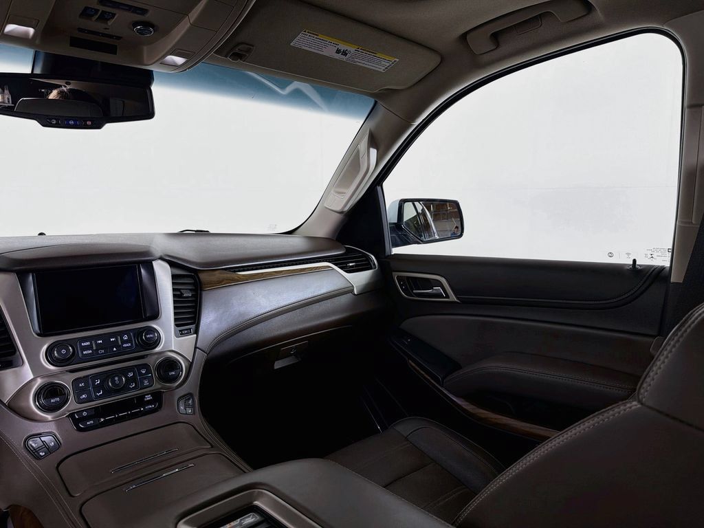 Used 2019 GMC Yukon Denali AWD/4WD image 22