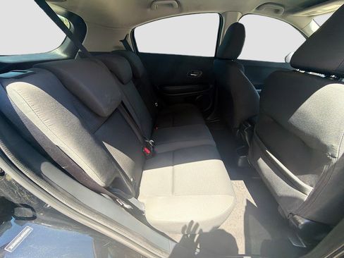 Certified 2020 Honda HR-V LX image 28