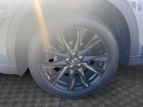 Used 2021 MAZDA CX-5 Carbon Edition FWD image 14